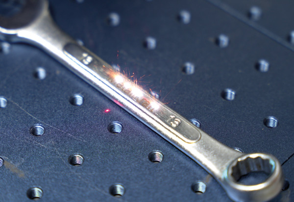 Přenosný popisovací fiber laser P-LG 20 3